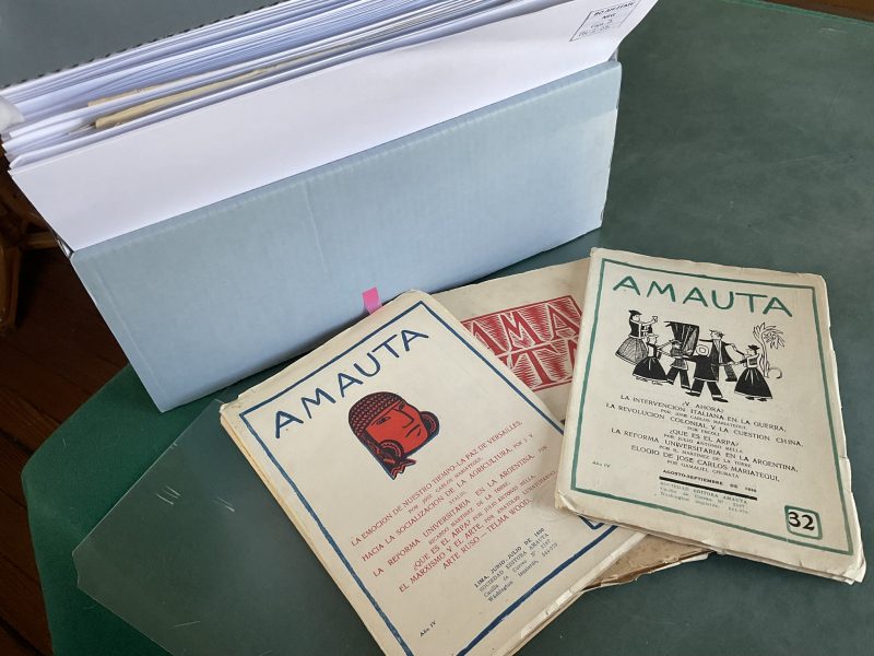 Ejemplares originales de la revista Amauta (1926-1930) conservados en el Archivo de la Fundación Machicado Viscarra